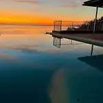 - 150 M To The - Infinity Pool - Incredible Sea View - Fitness Gym Vilă