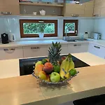 Villa - 150 M To The - Infinity Pool - Incredible Sea View - Fitness Gym *