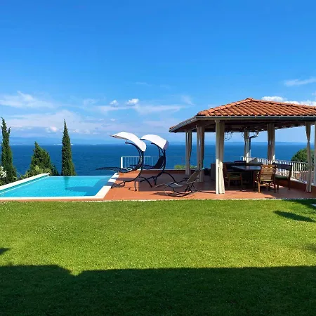- 150 M To The - Infinity Pool - Incredible Sea View - Fitness Gym Lovran