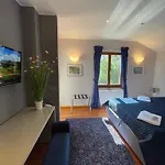 - 150 M To The - Infinity Pool - Incredible Sea View - Fitness Gym * Lovran