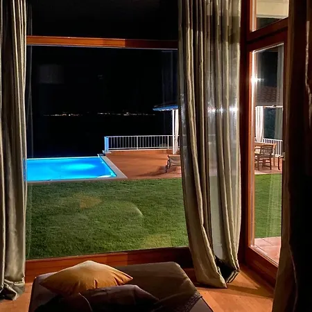 - 150 M To The - Infinity Pool - Incredible Sea View - Fitness Gym *