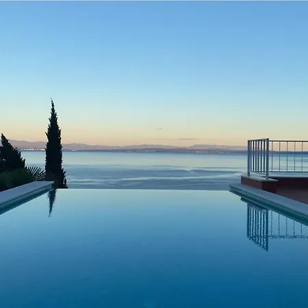 - 150 M To The - Infinity Pool - Incredible Sea View - Fitness Gym فيلة لوفغان