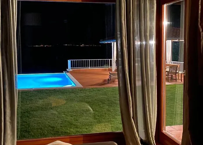 - 150 M To The - Infinity Pool - Incredible Sea View - Fitness Gym *