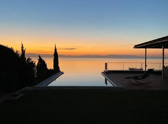 - 150 M To The - Infinity Pool - Incredible Sea View - Fitness Gym