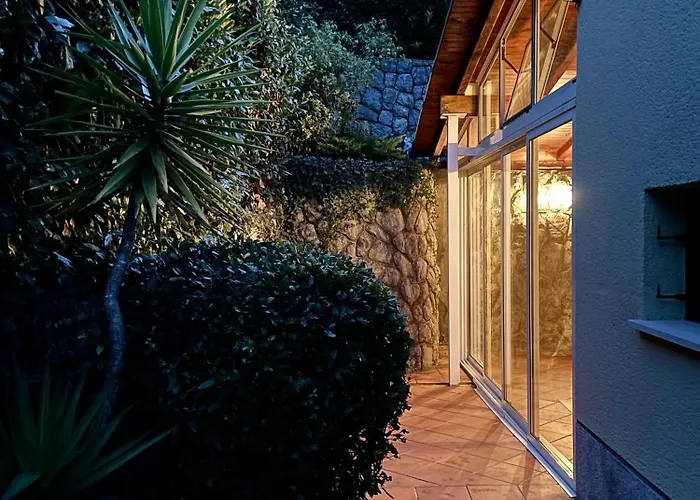 - 150 M To The - Infinity Pool - Incredible Sea View - Fitness Gym * Lovran