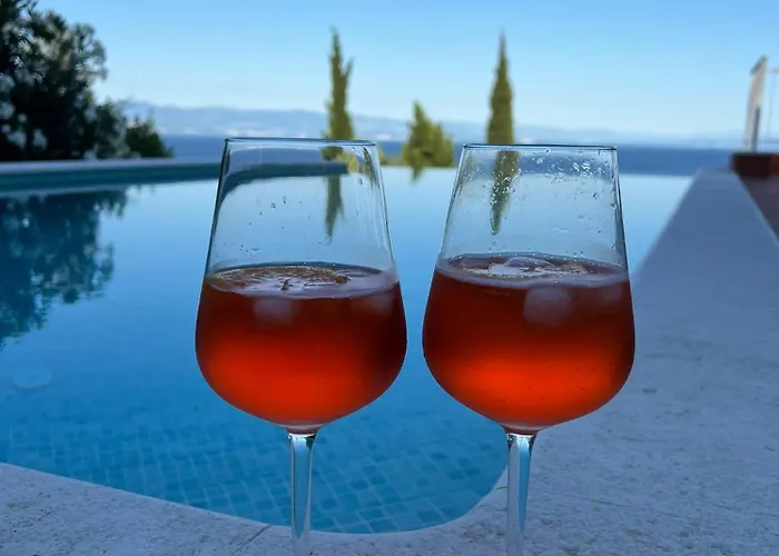 Villa - 150 M To The - Infinity Pool - Incredible Sea View - Fitness Gym *