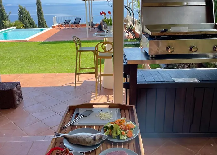 - 150 M To The - Infinity Pool - Incredible Sea View - Fitness Gym Lovran